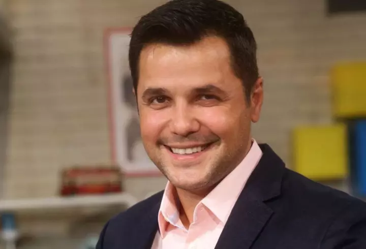 Ella Tina de la Puterea Dragostei, înșelată de fostul iubit arab chiar cu prietena pe care a primit-o în casă: "El ar lua și o găină acasă"