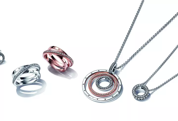 Cum poți reîmprospăta designul casei tale fără prea mult efort: 4 idei interesante