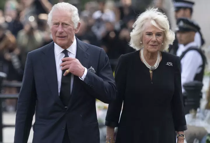 Fetița lui Emily Burghelea a ajuns de urgență la spital. Soțul vedetei: „A pierdut 2 kilograme din greutate”