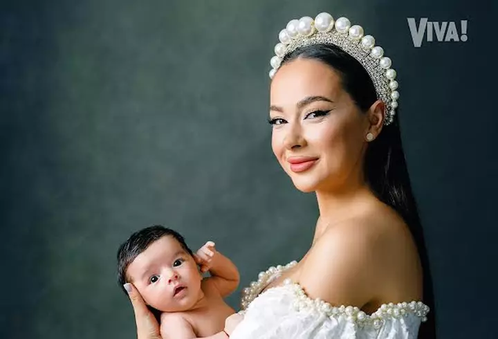 O tânără și-a tatuat chipul Anamariei Prodan pe picior. Cum a reacționat impresara