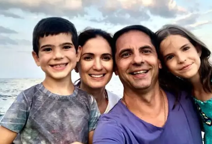 Ruby a purtat o rochie din folie alimentară la VIVA! Influencers Party 2022: "Nu există mai sustenabil de atât"