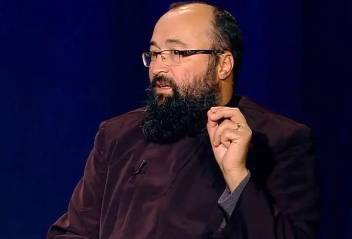 Cât costă casa natală a lui Arsenie Boca. Gigi Becali nu o mai cumpără