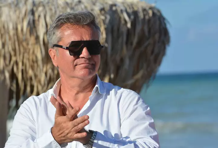 Cât costă hainele create de Bianca Drăgușanu: "Am început să cresc prețurile, asta e inflația în România"