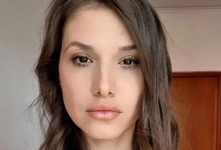 Dana Budeanu a avut o problemă cu mașina și a blocat o intersecție din centrul Bucureștiului: "Oamenii s-au dat jos și..."