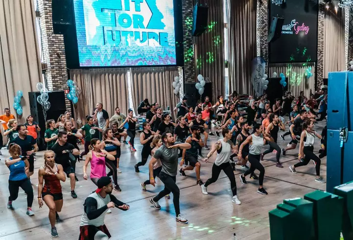 Forma pură și simplă, adică Simple pentru sezonul toamnă-iarnă 2022/23