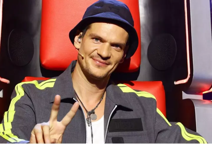 Cât costă hainele create de Bianca Drăgușanu: "Am început să cresc prețurile, asta e inflația în România"