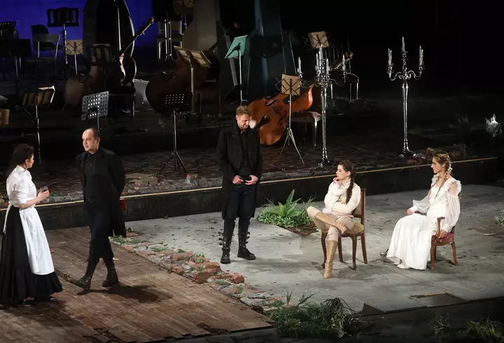 Forma pură și simplă, adică Simple pentru sezonul toamnă-iarnă 2022/23