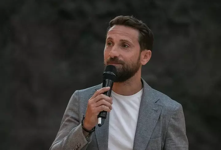 „Peste cadavrul meu”. Narcisa Suciu nu a acceptat ca tatăl ei să-și refacă viața, după moartea mamei