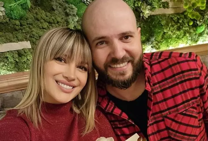 Ilie Năstase neagă despărțirea de Ioana Simion, deși ea a spus că ruptura e definitivă: „Stau cu ea în aceeași casă. De ce să mă împac, când noi doi nu am fost certați?”