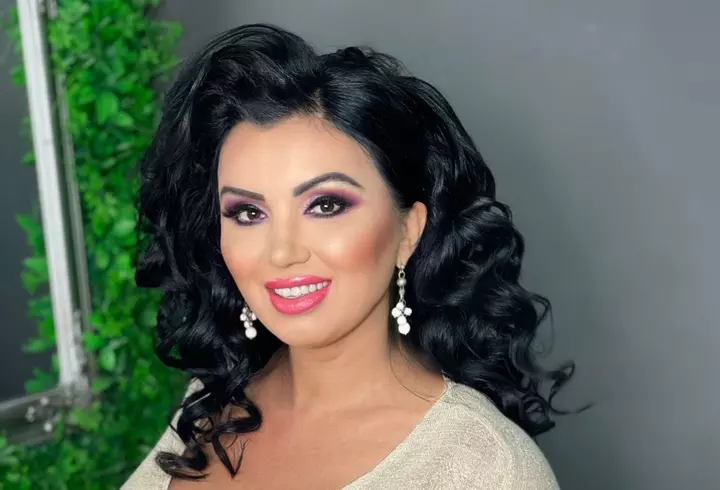 Florinel Coman și Ioana Timofeciuc și-au botezat fetița. Cine sunt nașii copilului