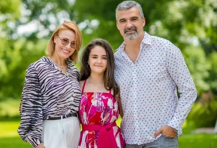 Amna a luat hormoni pentru a se înălța și a început să se îngrașe: "Am luat undeva la 20 de kilograme"