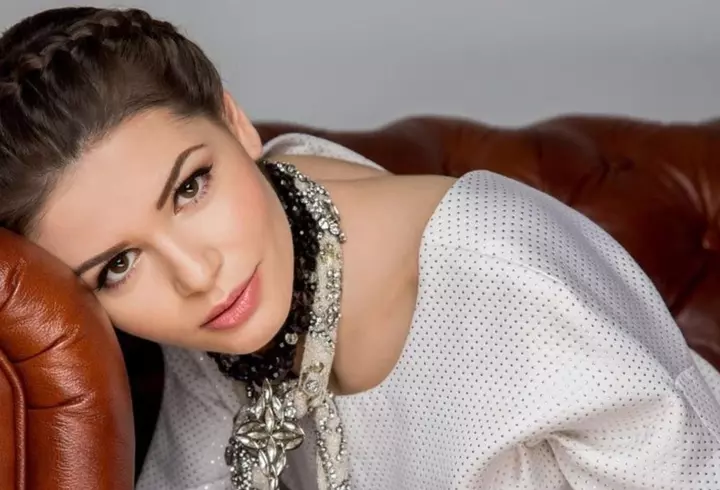 Florinel Coman și Ioana Timofeciuc și-au botezat fetița. Cine sunt nașii copilului