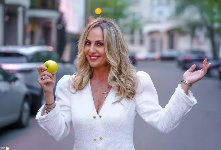 Cum a afectat-o pe Neti Sandu despărțirea de fostul iubit, după 10 ani de relație, și ce spune despre conviețuirea în cuplu: „M-a plonjat într-o depresie...” / EXCLUSIV