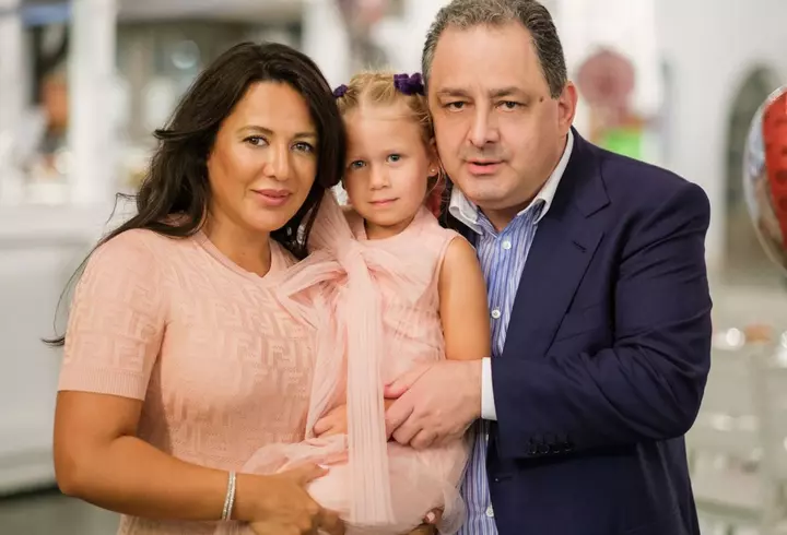 Ce filmuleț a postat Mădălina Crețan cu regretatul ei soț, Nosfe, la trei săptămâni de la moartea lui: "Fără tine e tot mai greu..."