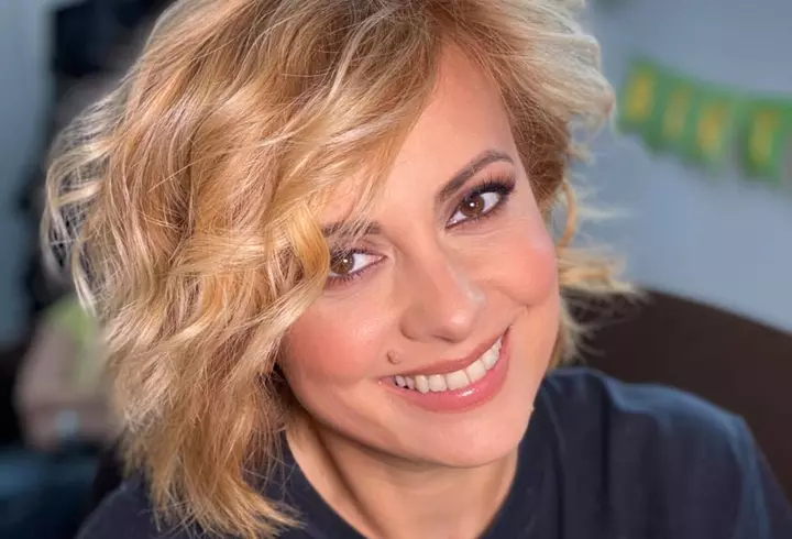 Cum arată Elena Băsescu după ce s-a spus că ar fi exagerat cu operațiile estetice