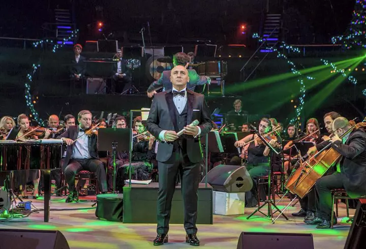 Ce părere are Tim Burton, regizorul serialului Wednesday, despre România: "Bucureștiul are multe lucruri de oferit"