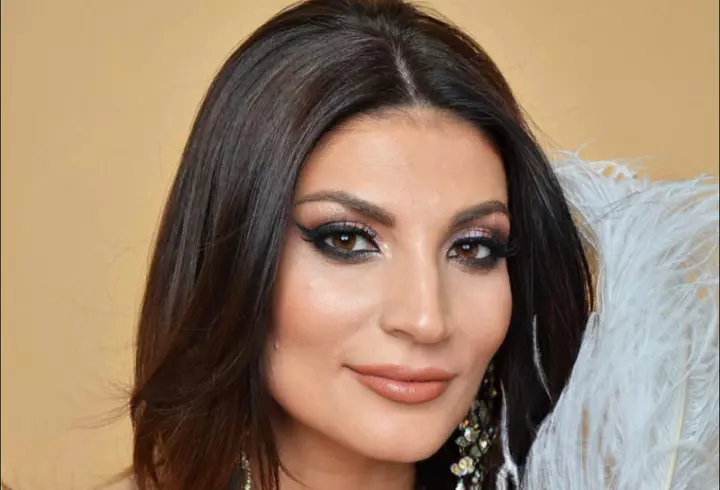 Cine au fost iubitele lui Salman Khan, înainte de Iulia Vântur. Una dintre ele a fugit de acasă la 15 ani pentru el!