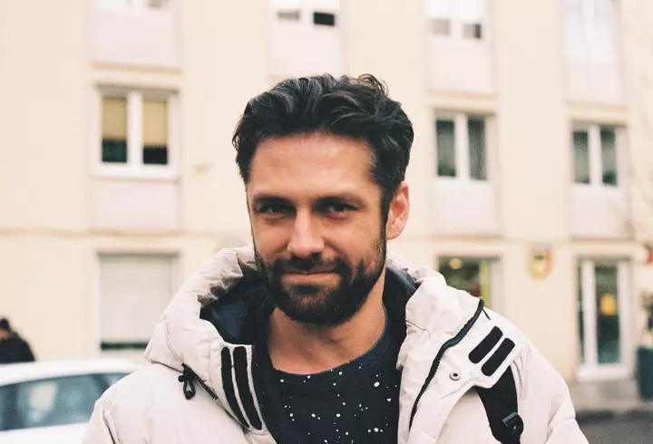 Cine este Winael Baldus de la Vocea României. Este îndrăgostit de o româncă