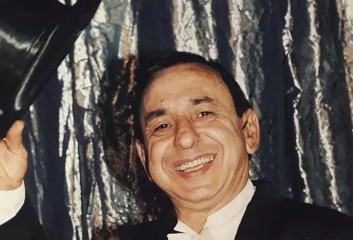 Pique, filmat alături de noua iubită, înainte să se despartă oficial de Shakira. Imaginile care l-au dat de gol