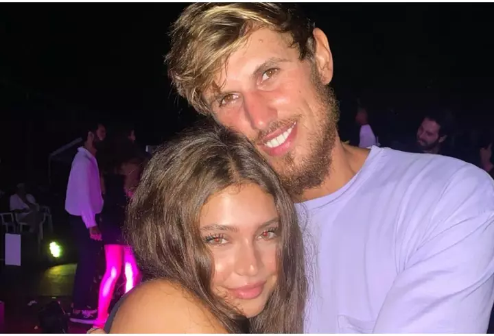 Cum arăta Carmen Grebenișan de la Survivor 2023 înainte de operațiile estetice: "Puțin îmi pasă de ce spun alții"