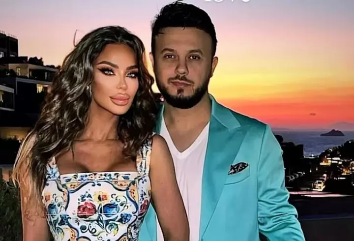 Amna vine la Stand-Up Revolution: "Trebuie s-o luăm cu noi la show-uri, neapărat"