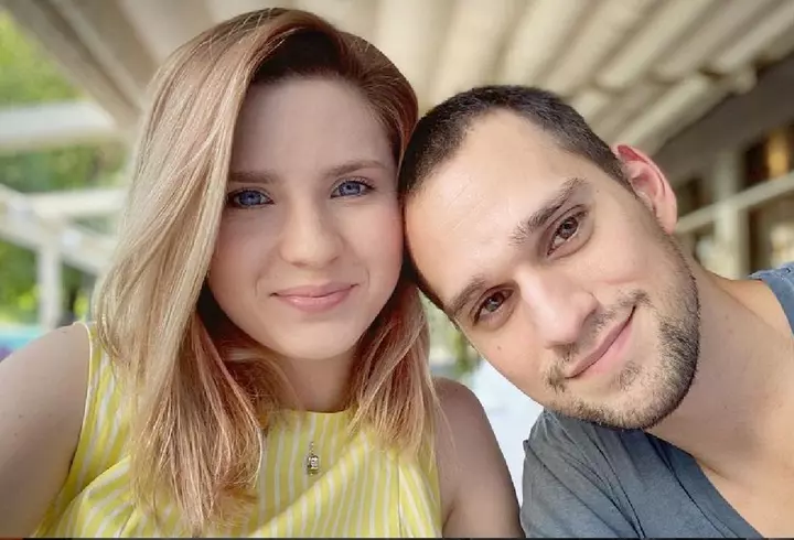 Bianca Drăgușanu a ajuns pe mâna medicilor, cu fața umflată, din cauza unei alergii: "I s-au administrat perfuzii"