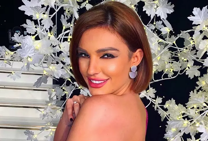 Cine au fost iubitele lui Salman Khan, înainte de Iulia Vântur. Una dintre ele a fugit de acasă la 15 ani pentru el!