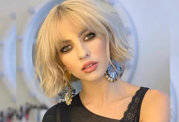 „Peste cadavrul meu”. Narcisa Suciu nu a acceptat ca tatăl ei să-și refacă viața, după moartea mamei