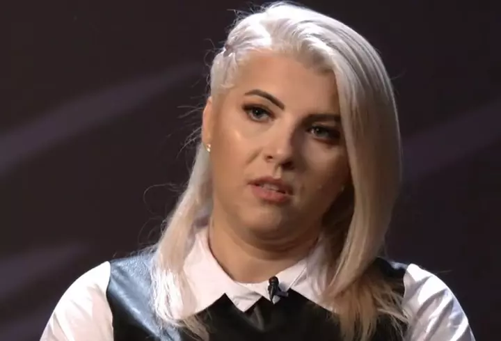 Bianca Drăgușanu a ajuns pe mâna medicilor, cu fața umflată, din cauza unei alergii: "I s-au administrat perfuzii"