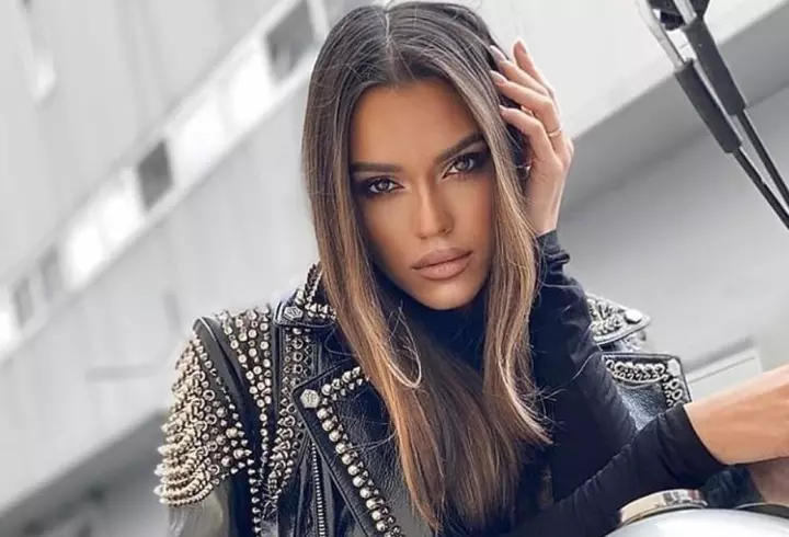 Cătălin Botezatu și-a făcut cadou de ziua lui o mașină de lux cu interiorul roz: ”Mi-o doream enorm”