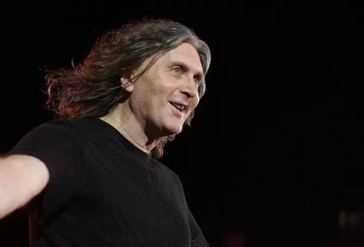 Cine au fost iubitele lui Salman Khan, înainte de Iulia Vântur. Una dintre ele a fugit de acasă la 15 ani pentru el!