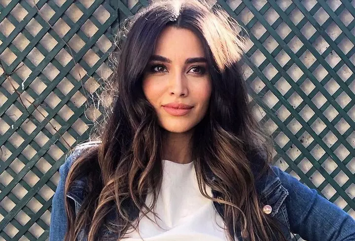 Theo Rose, primele imagini cu burtica de gravidă. Artista a dezvăluit unul dintre numele fiului ei: „Știu sigur că va fi...”