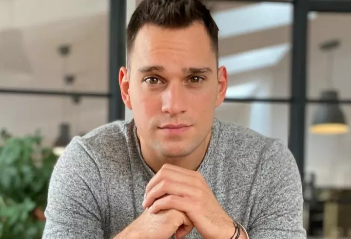 Cătălin Botezatu și-a făcut cadou de ziua lui o mașină de lux cu interiorul roz: ”Mi-o doream enorm”