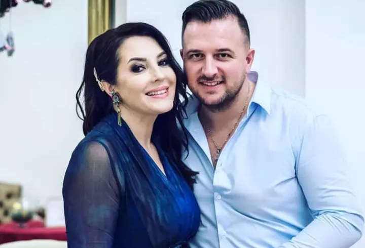 Mihai Morar și soția lui, Gabriela, au sărbătorit 18 ani de căsătorie: „Filmul continuă...” / Cum arătau în ziua în care au spus marele DA