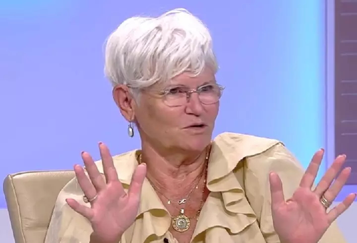 Cum arăta Carmen Grebenișan de la Survivor 2023 înainte de operațiile estetice: "Puțin îmi pasă de ce spun alții"