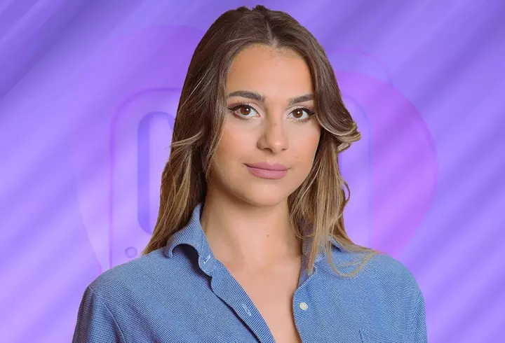 Pepe, imagini emoționante alături de soție și cei trei copii. Fiicele artistului, Maria și Rosa, îl adoră pe frățiorul lor