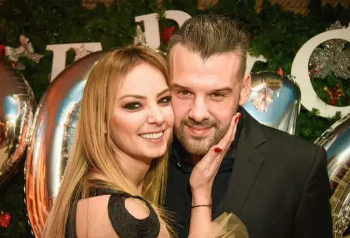 Dan Negru și Roxana Ionescu, ofertați de mai multe televiziuni să refacă Ciao Darwin: "Mi-au arătat și studii care confirmau că publicului îi e dor de show-urile de atunci"