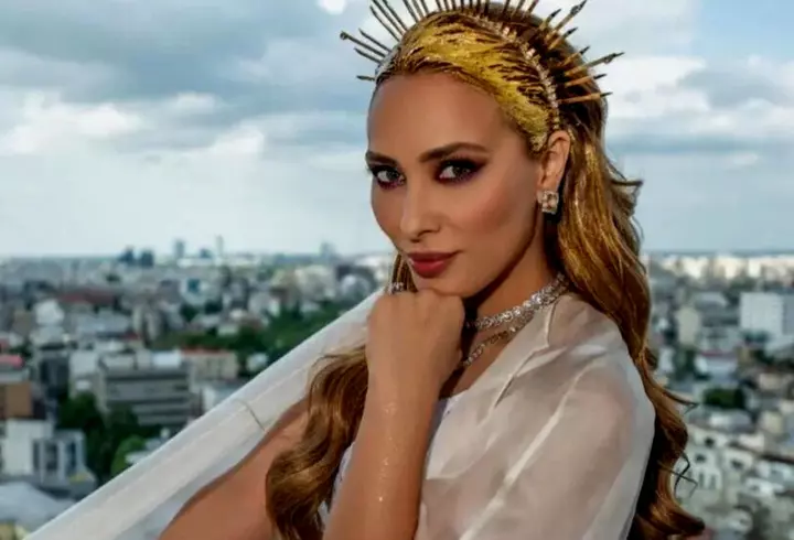 Iulia Vântur a petrecut de ziua ei în cea mai înaltă clădire din Dubai. De ce a lipsit Salman Khan de la petrecere: „Am făcut țăndări tot ghinionul. Gata, de acum...”/ EXCLUSIV