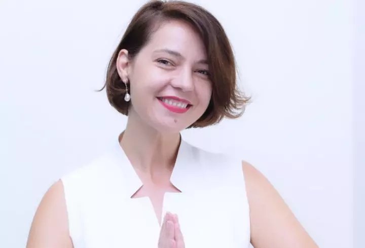 Cum i s-a schimbat viața Lucianei Indre de la Prima TV, la 1 an de când a învins cancerul. Iubitul ei e stabilit în Corsica: „Când suntem la distanță, nu uită să...”
