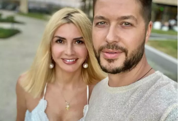 "Cred că i-am ales copilului meu un tată cam puternic". Cum se înțelege Theo Rose cu Anghel Damian, de când este însărcinată