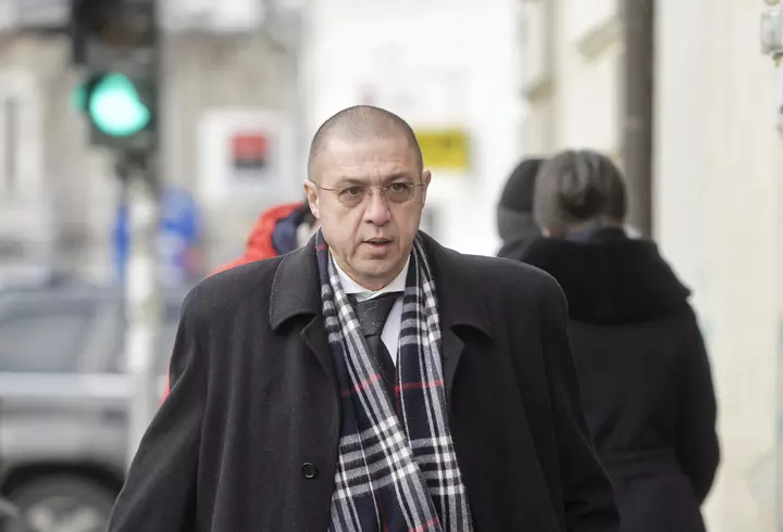 Andrei Aradits a divorțat de soția sa, după 17 ani de căsnicie: "Am avut o relație care a murit...". Cum a reacționat fiul lor