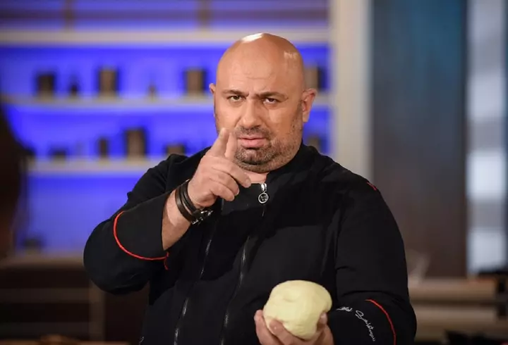 Liviu Teoodorescu și soția sa vor avea o fetiță. Cum o va chema: "Bunica Iuliei a purtat acest nume"
