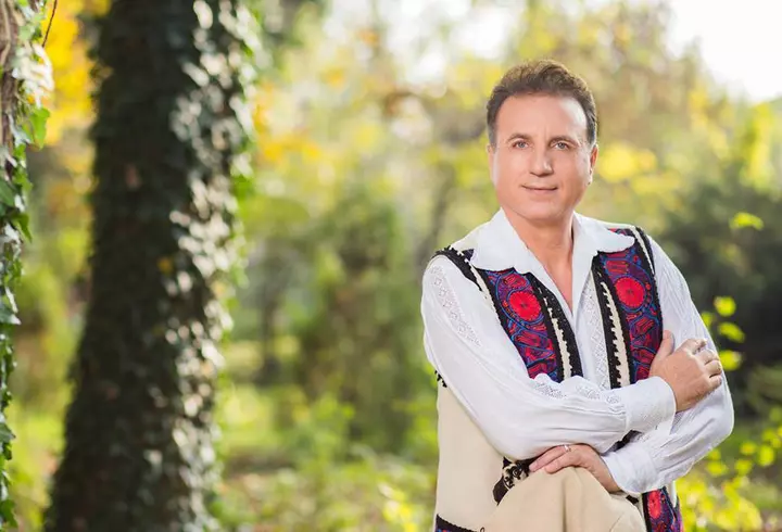 Ce l-a marcat pe Armin Nicoară în relația cu tatăl lui, Petrică Nicoară: „Și acum, dacă aud vocea lui, mă iau fiorii”