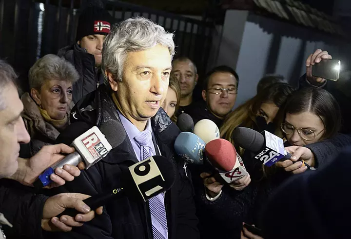 Valentin Sanfira a trecut printr-un moment tragic în timp ce cânta la o nuntă: „A făcut infarct, pur și simplu. A murit.”