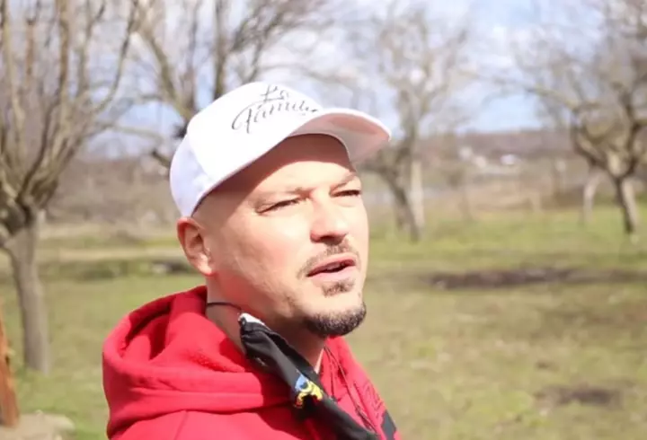 Cine este Ciprian Enea de la „Chefi la cuțite”. Are 13 pașapoarte: „Sunt primul român care a vizitat toate țările lumii”