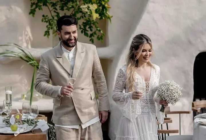 Gabriela Prisăcariu și-a ales rochia de mireasă. Noi detalii despre nunta cu Dani Oțil: „Nu ne caracterizează...”