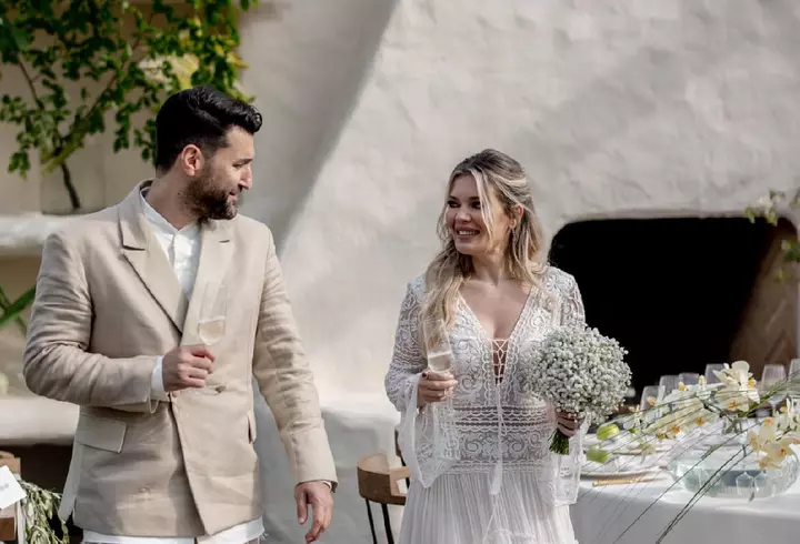 Câți bani au plătit Cristina Șișcanu și Mădălin Ionescu pentru o masă la un restaurant din Grecia: „Un platou mare cu scoici. Vi se pare...”