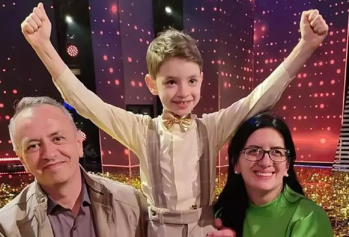 Când s-au împrietenit, de fapt, Radu Ștefan și Violeta Bănică: "Frații se înțeleg mai bine când sunt mici de obicei, la noi..." / Relația lor nu a fost mereu așa apropiată ca acum