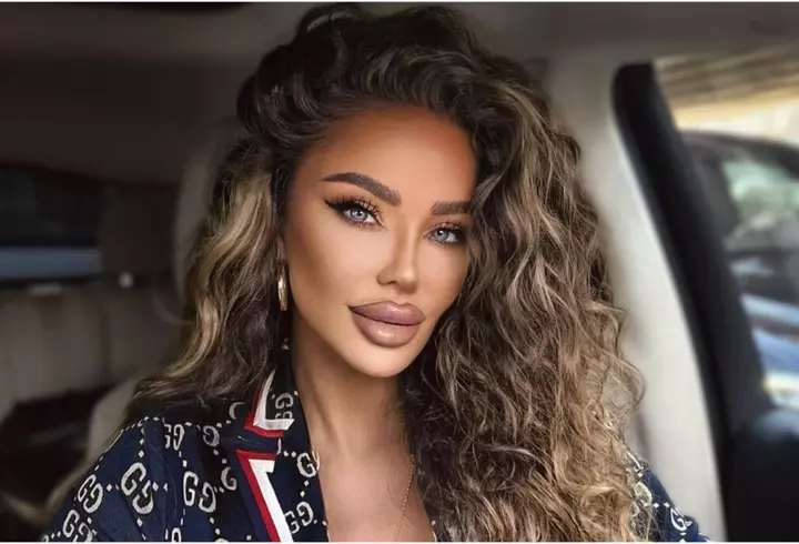 Bianca Drăgușanu, mesaj acid pentru o fană, pe Internet: "Ești de râsul ploii. Degeaba mergi la biserică...". Ce a scos-o din sărite