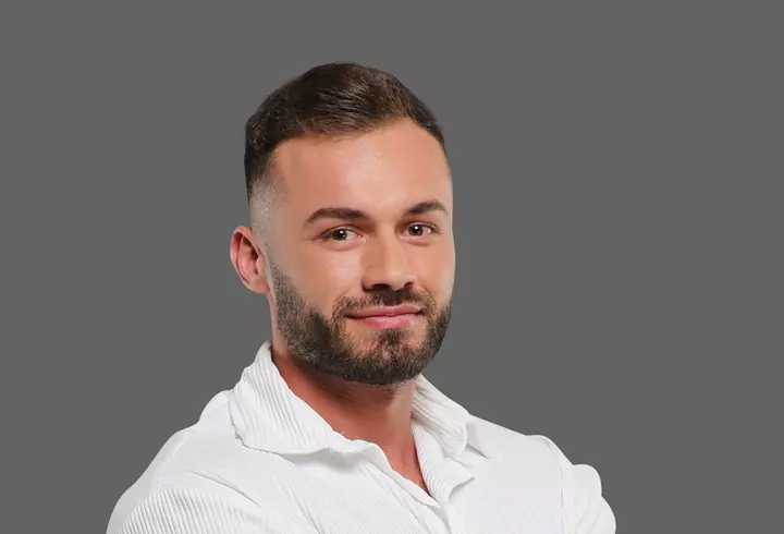 Ce rochie va purta Ioana Ginghină la cununia civilă, din toamnă: „Am văzut-o pe Adela Popescu la nunta lui Smiley și mi-a plăcut. Ar merge și la mine, dar pe alb”